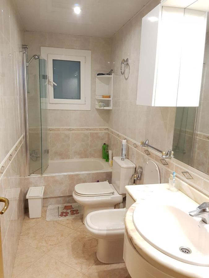 Habitacion En Piso Compartido Cerca Del Camp Nou L’Hospitalet de Llobregat Zewnętrze zdjęcie